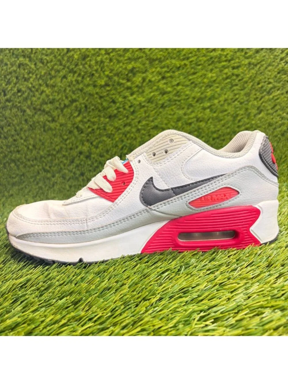 Nike please review